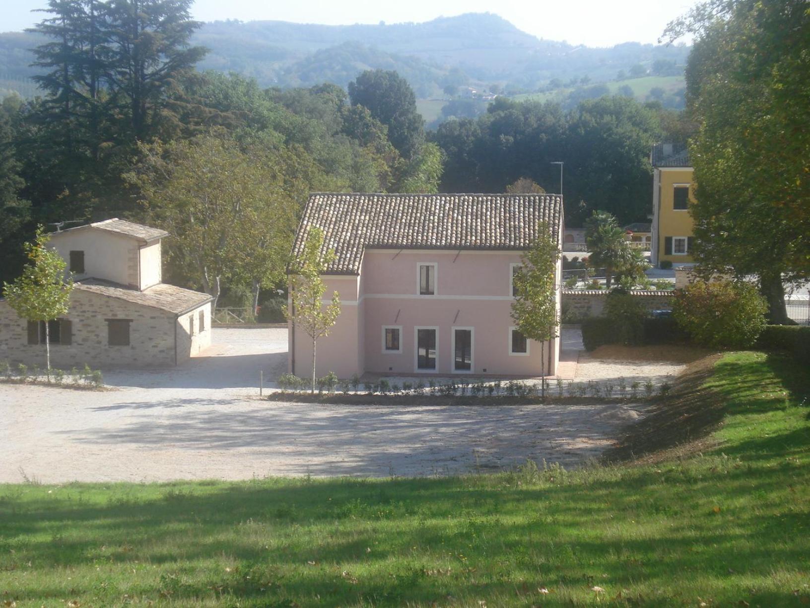 산세베리노마르케 Dimora Di Collio B&B 외부 사진